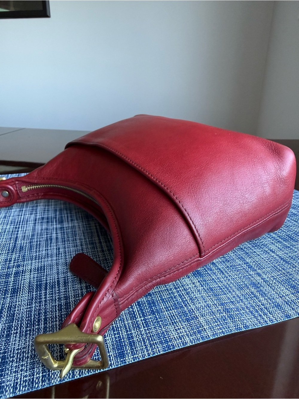 Red Vintage Coach 9136 Legacy Small Pocket Zip Leather Bag - Picture 8 of 16